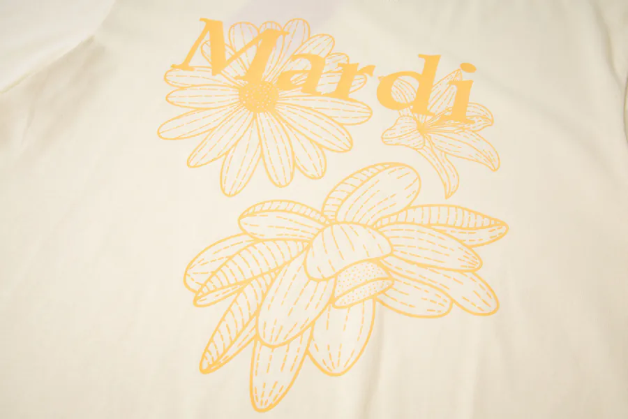 Mardi Mercredi Three Flowers Series Print T Shirt