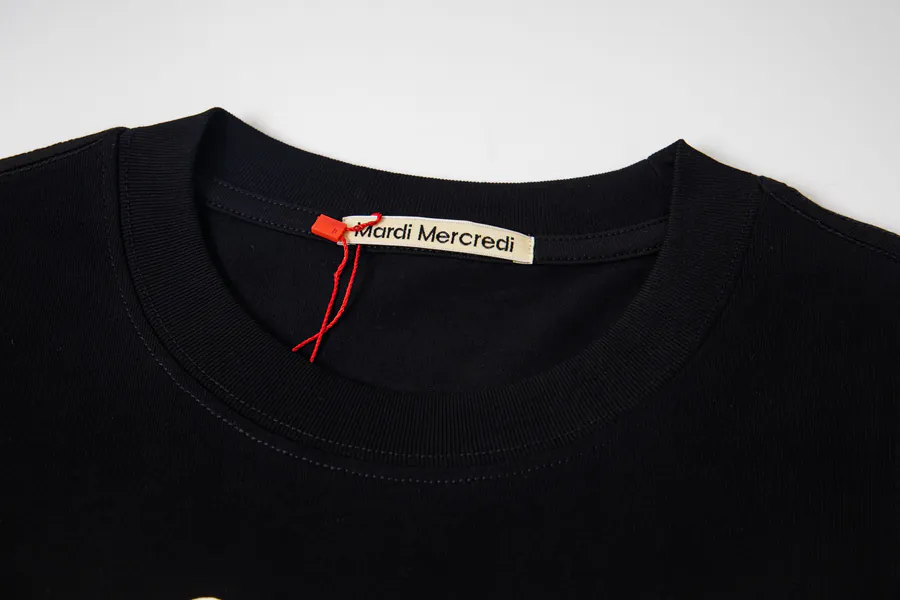 Mardi Mercredi Three Flowers Short Sleeve T Shirt