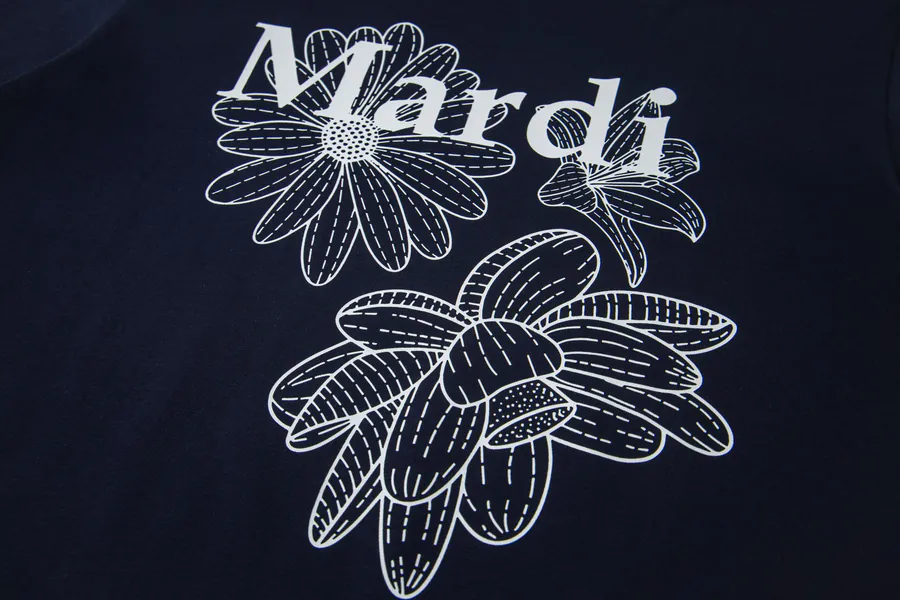 Mardi Mercredi Three Flowers Series Print T Shirt