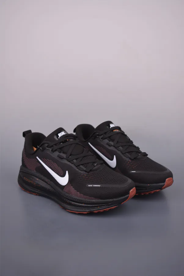Nike Air Zoom Vomero 18 Exclusive Original