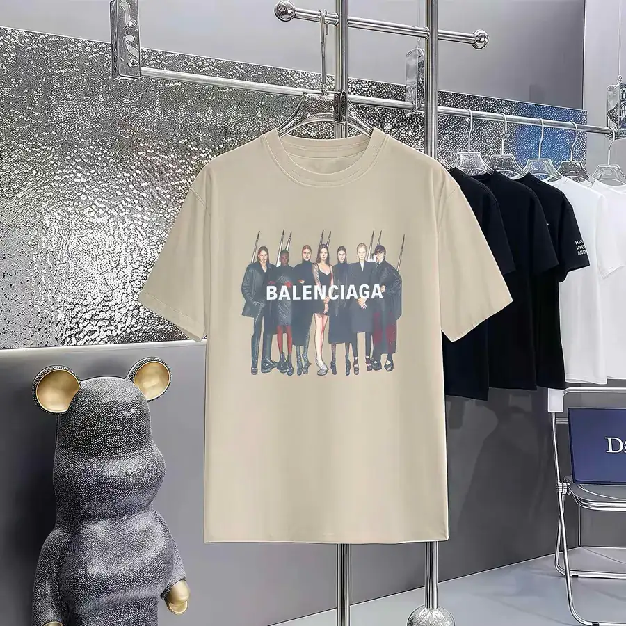 Balenciaga Paris Print Round Neck Short Sleeve T Shirt