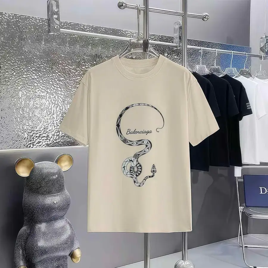 Balenciaga Limited Edition Paris Print Round Neck Short Sleeve T Shirt