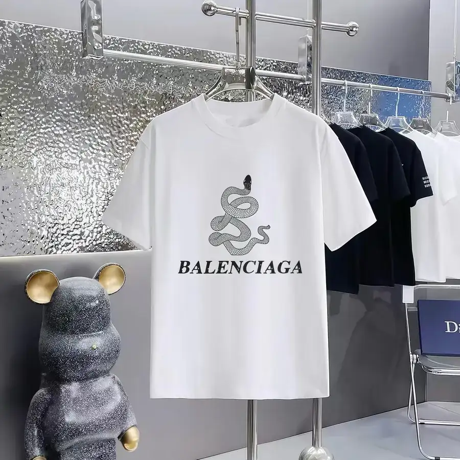 Balenciaga Limited Edition Paris Print Round Neck Short Sleeve T Shirt