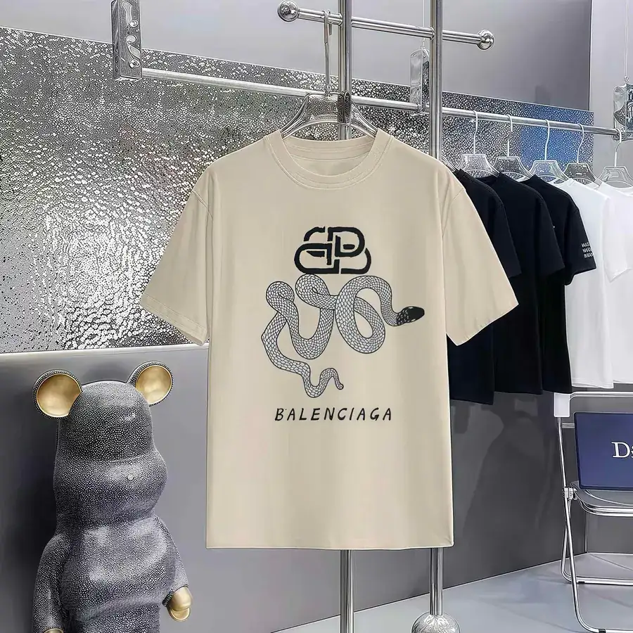 Balenciaga Limited Edition Paris Print Round Neck Short Sleeve T Shirt