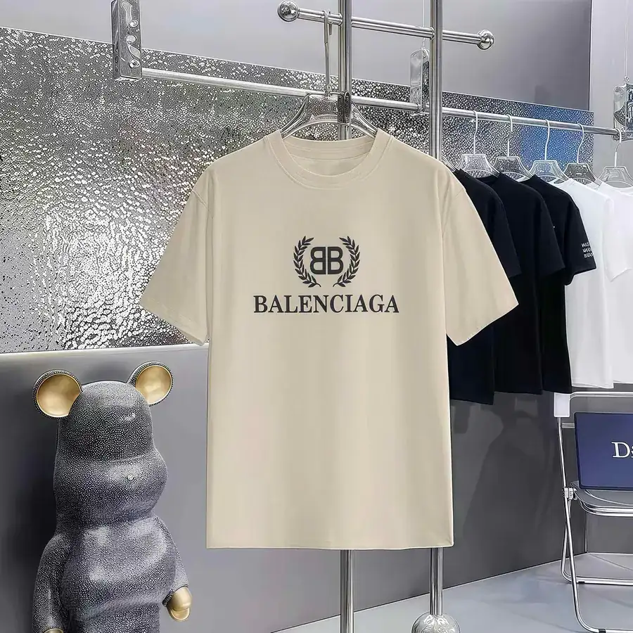Balenciaga Paris Print Round Neck Short Sleeve T Shirt