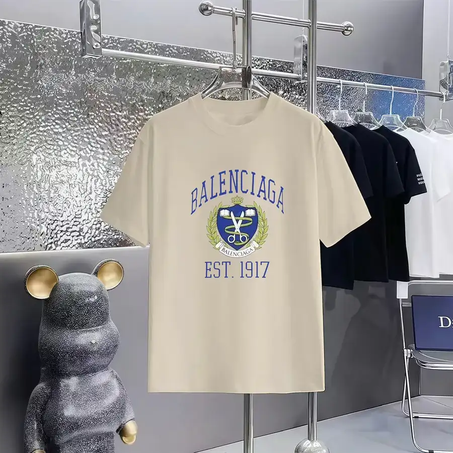 Balenciaga Parisian Print Round Neck Short Sleeve T Shirt
