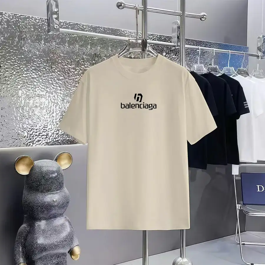 Balenciaga Parisian Print Round Neck Short Sleeve T Shirt