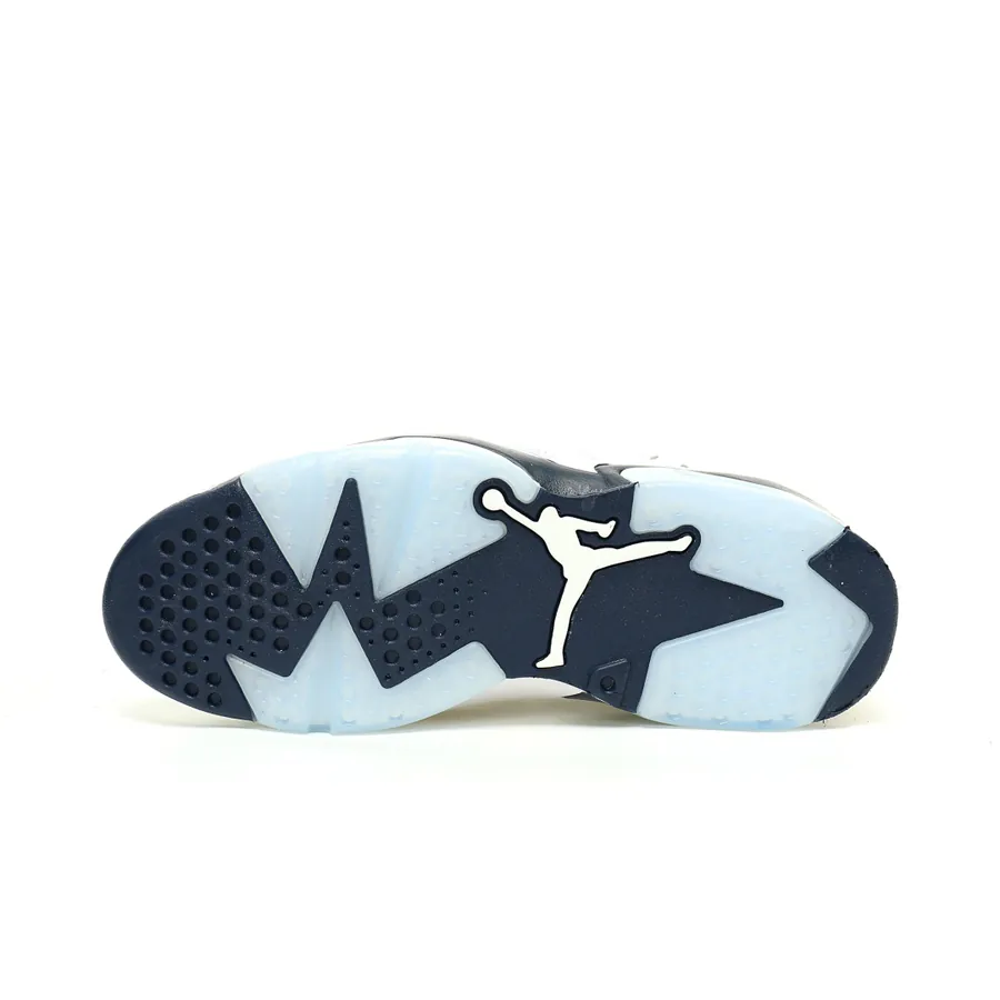 Air 6 Retro in Midnight Navy