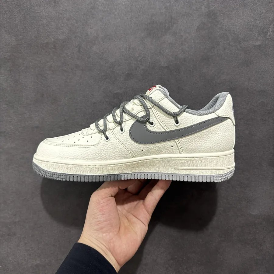 CX Exclusive Air Force 1 07 Low 'Dual Tone Gray Laces' Low Sneakers
