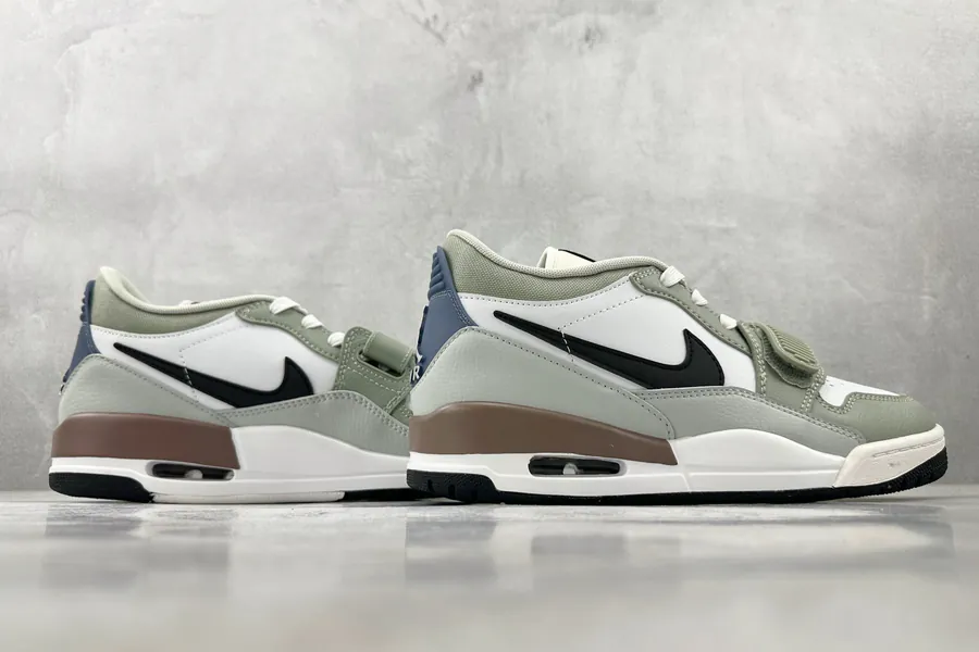 Jordan Legacy 312 Low in White and Green