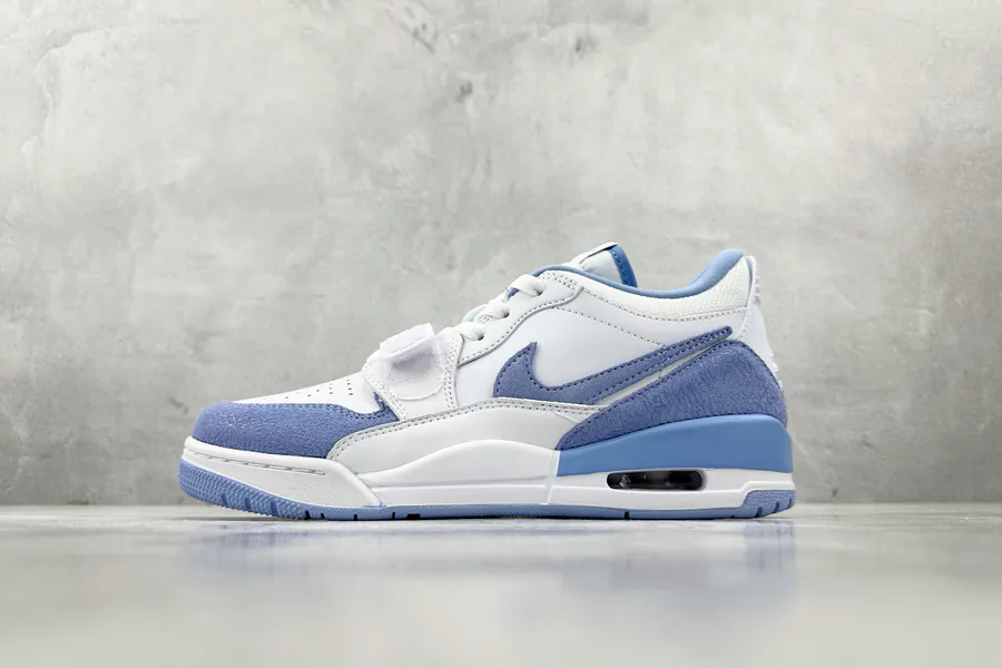 Jordan Legacy 312 LOW White Blue
