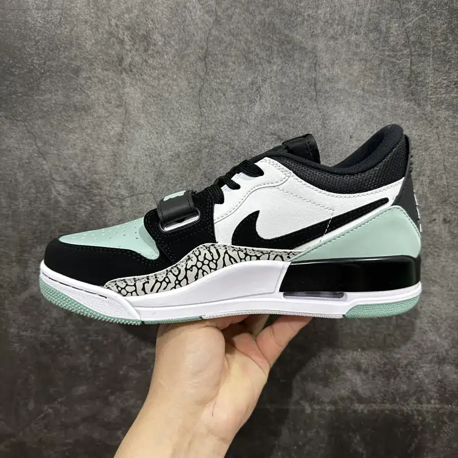 Legacy 312 Low Basketball Shoes White, Black, Green