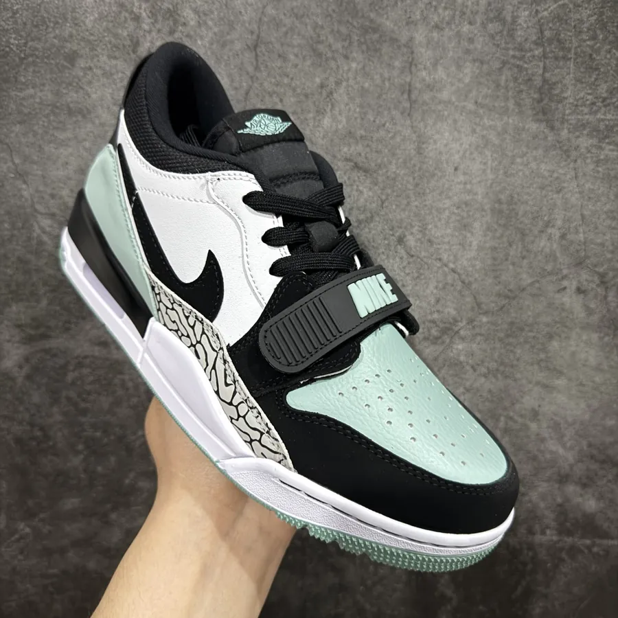 Legacy 312 Low Basketball Shoes White, Black, Green