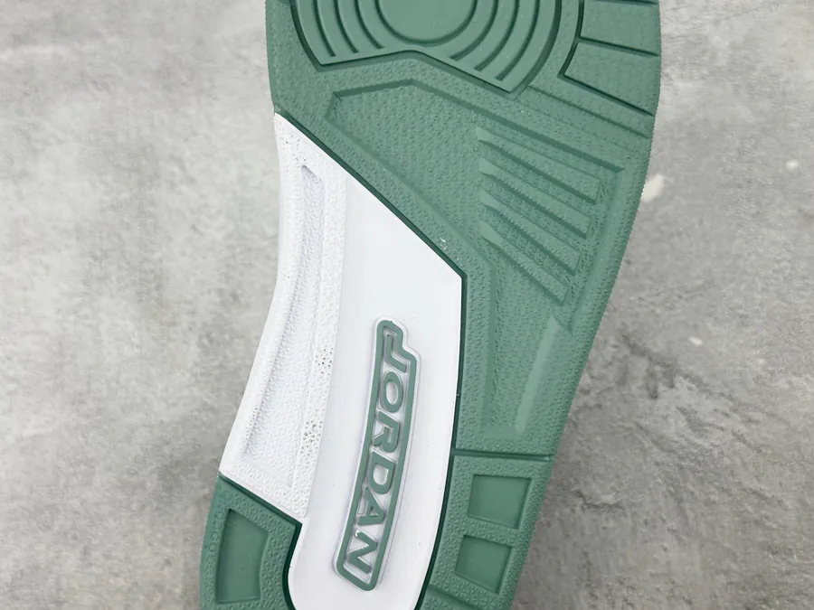 Jordan Legacy 312 Low White, Black, Green