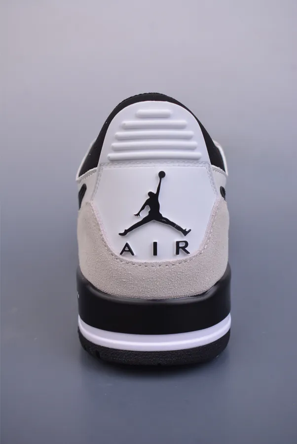 Air Jordan Legacy 312 'Dum嘴 Panda' Star Collection