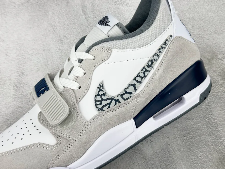 Jordan Legacy 312 Low White Grey