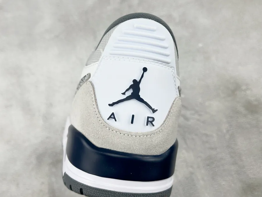Jordan Legacy 312 Low White Grey