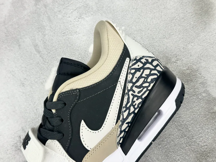 Jordan Legacy 312 LOW Black and White