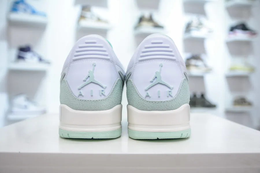 Air Jordan Legacy AJ312 Low Top White Mint Green