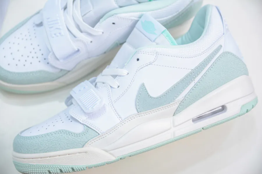 Air Jordan Legacy AJ312 Low Top White Mint Green