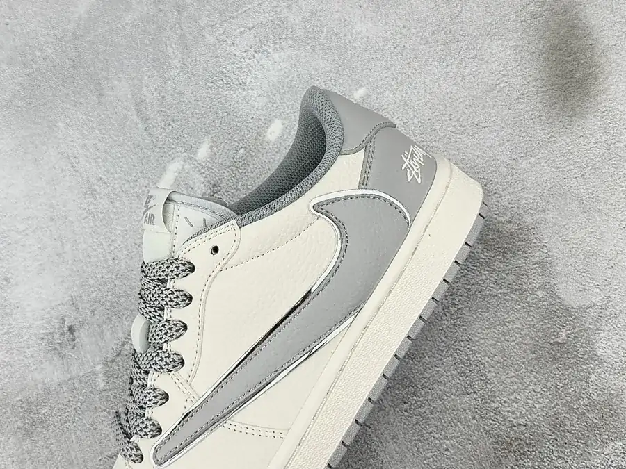 Air Jordan 1 Low Ow SP Stussy Collaboration