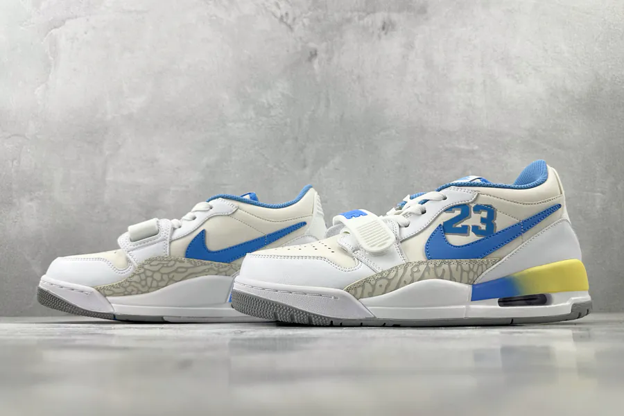 Jordan Legacy 312 Low in White and Blue