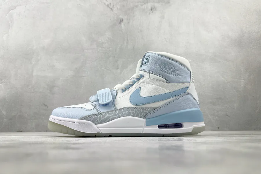 Jordan Legacy 312 in North Carolina Blue
