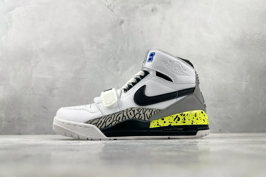 Jordan Legacy 312 Command Force
