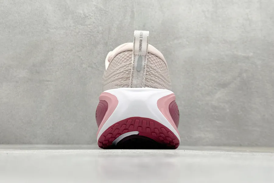 Nike VOMERO PLUS Exclusive Original Running Shoes