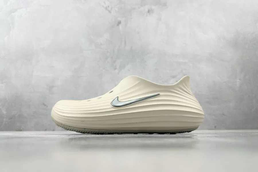 Nike ReactX Rejuven8 Light Orewood Brown