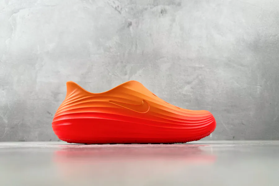 Nike ReactX Rejuven8 Safety Orange