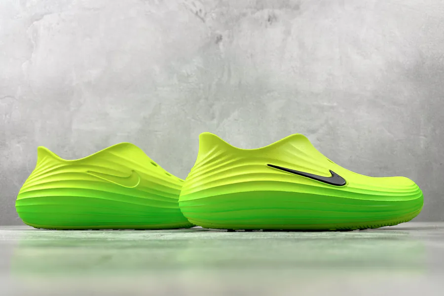 Nike ReactX Rejuven8 Green Strike
