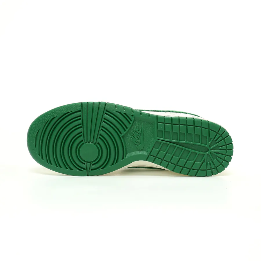 Louis Vuitton x SB Dunk Low Monogram Narrow Fit