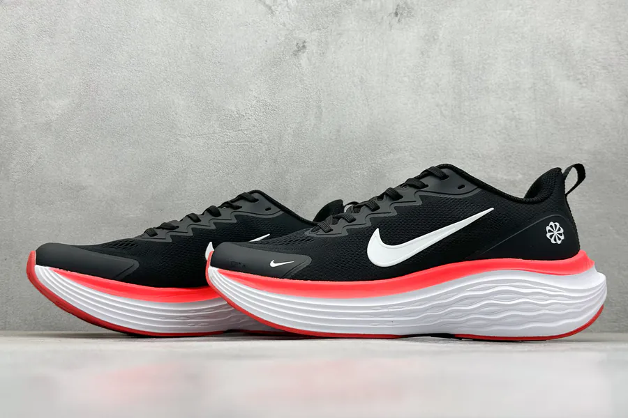Nike Air Zoom Structure 26th Generation Breathable Mesh Running Shoes