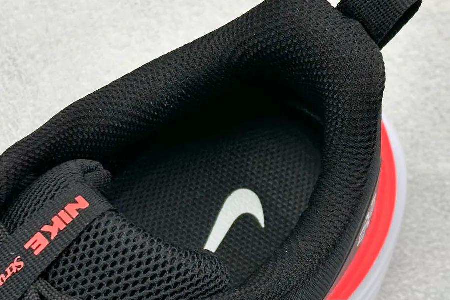 Nike Air Zoom Structure 26th Generation Breathable Mesh Running Shoes