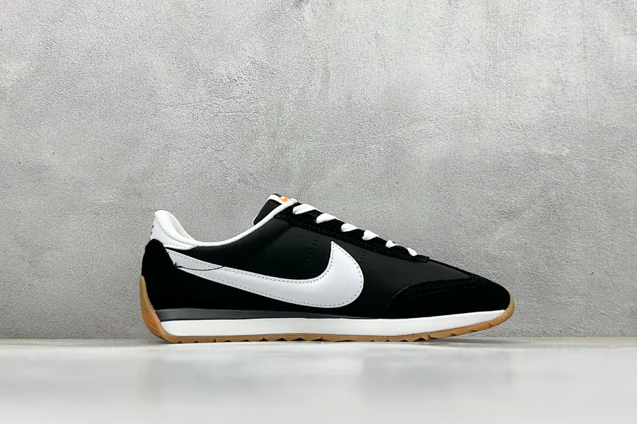Nike Classic Cortez Leather Vintage Style