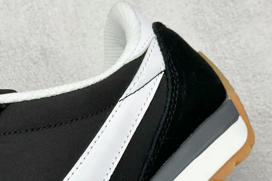 Nike Classic Cortez Leather Vintage Style