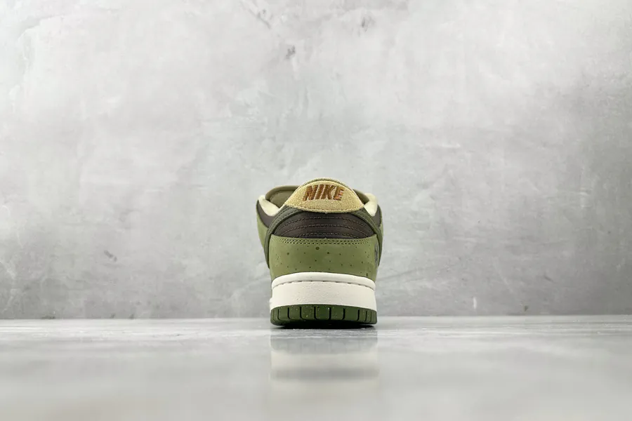 Yuto Horigome x Nike Dunk SB Low Asparagus Green White