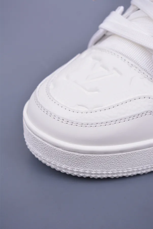 LV Trainer Sneaker Low Premium Quality