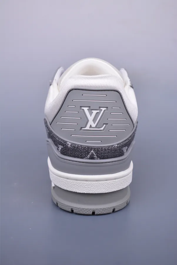 Louis Vuitton Trainer Sneaker Low