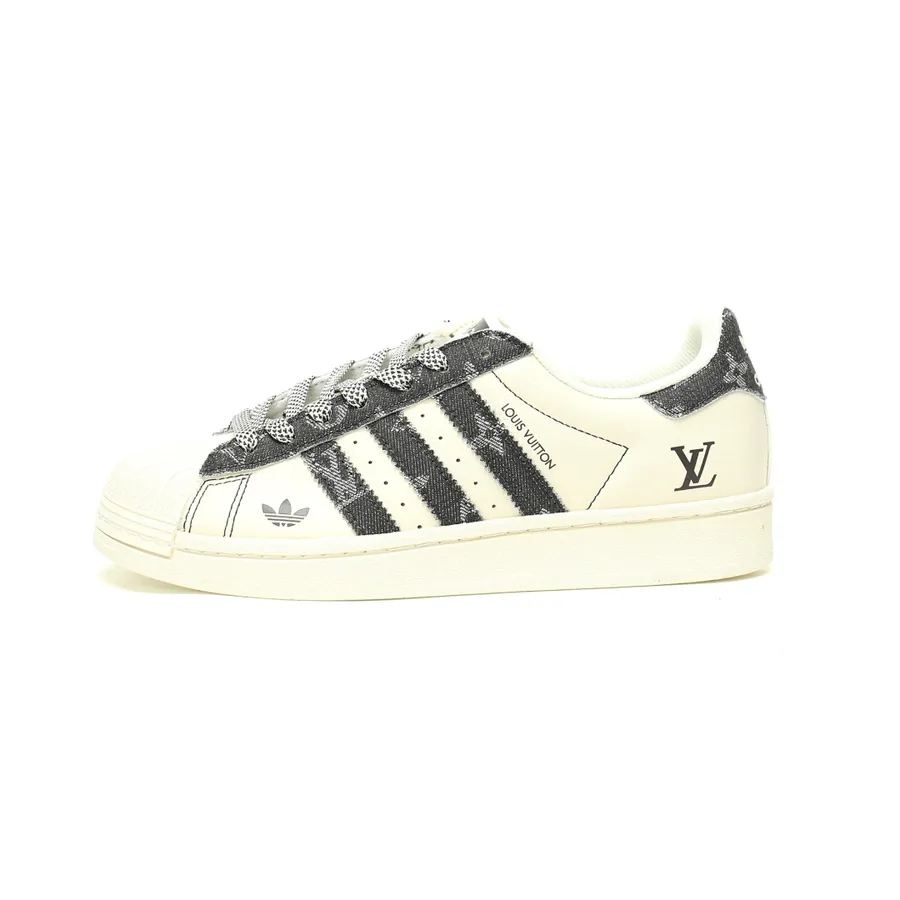 Louis Vuitton x Originals Superstar Monogram Classic Shell Toe Low Sneakers