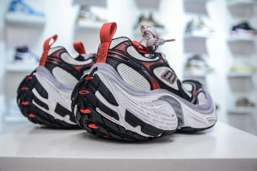 BALENCIAGA 10XL Sneakers Vintage Style Dad Shoes
