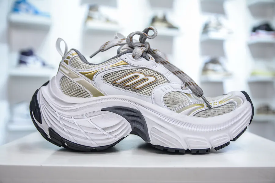 BALENCIAGA 10XL Sneakers Vintage Style