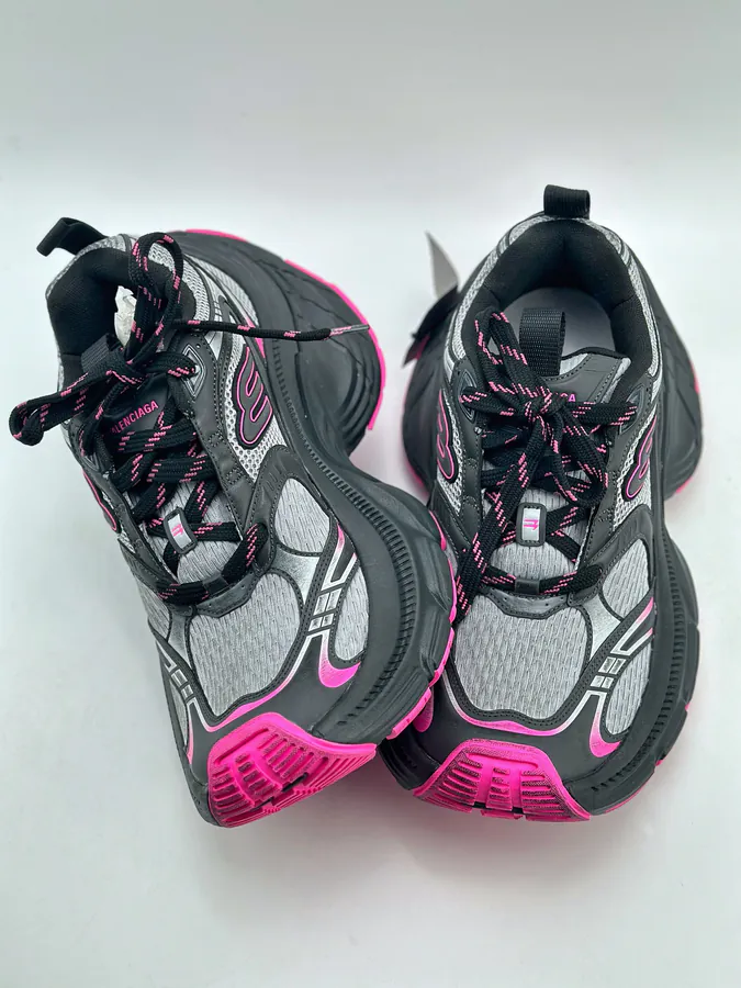 Balenciaga Cargo Sneaker 10XL