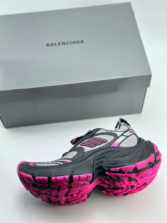 Balenciaga Cargo Sneaker 10XL
