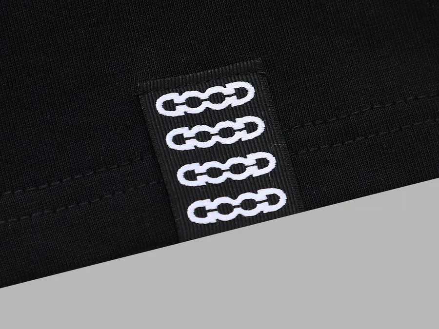 GOODBRAND Classic Studded Short Sleeve