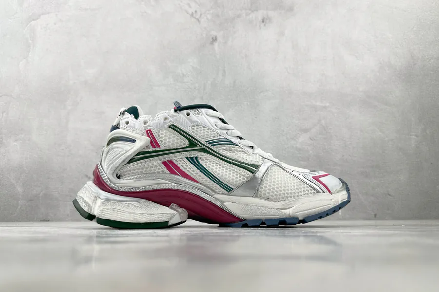 Balenciaga Paris Runner 2.0 Powder Green