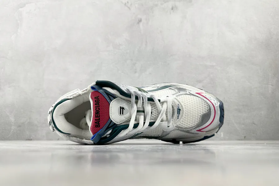 Balenciaga Paris Runner 2.0 Powder Green