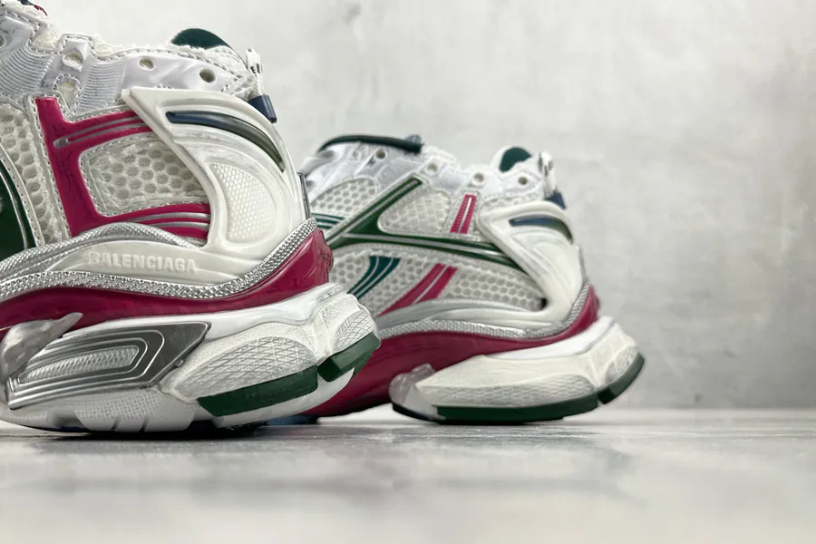 Balenciaga Paris Runner 2.0 Powder Green