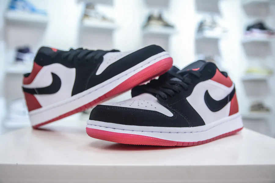 Air Jordan AJ1 Low Black Red Black Toe